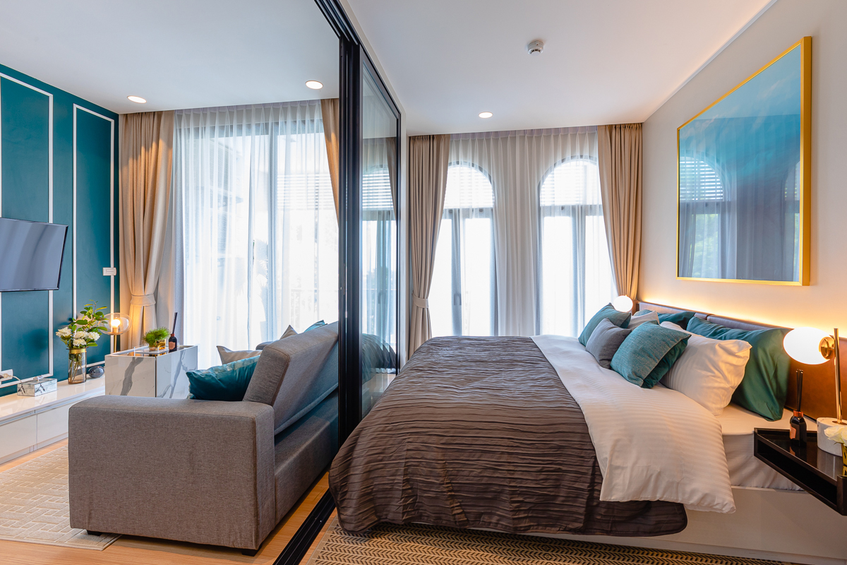  Palmetto Park Hotel & Residence, Karon Beach, Phuket
 